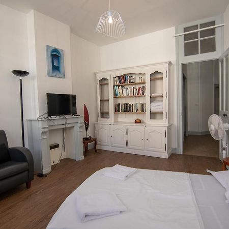 Hyper Centre - 3 Chambres - Gare - Wifi - Cosy Bourg-en-Bresse Ngoại thất bức ảnh