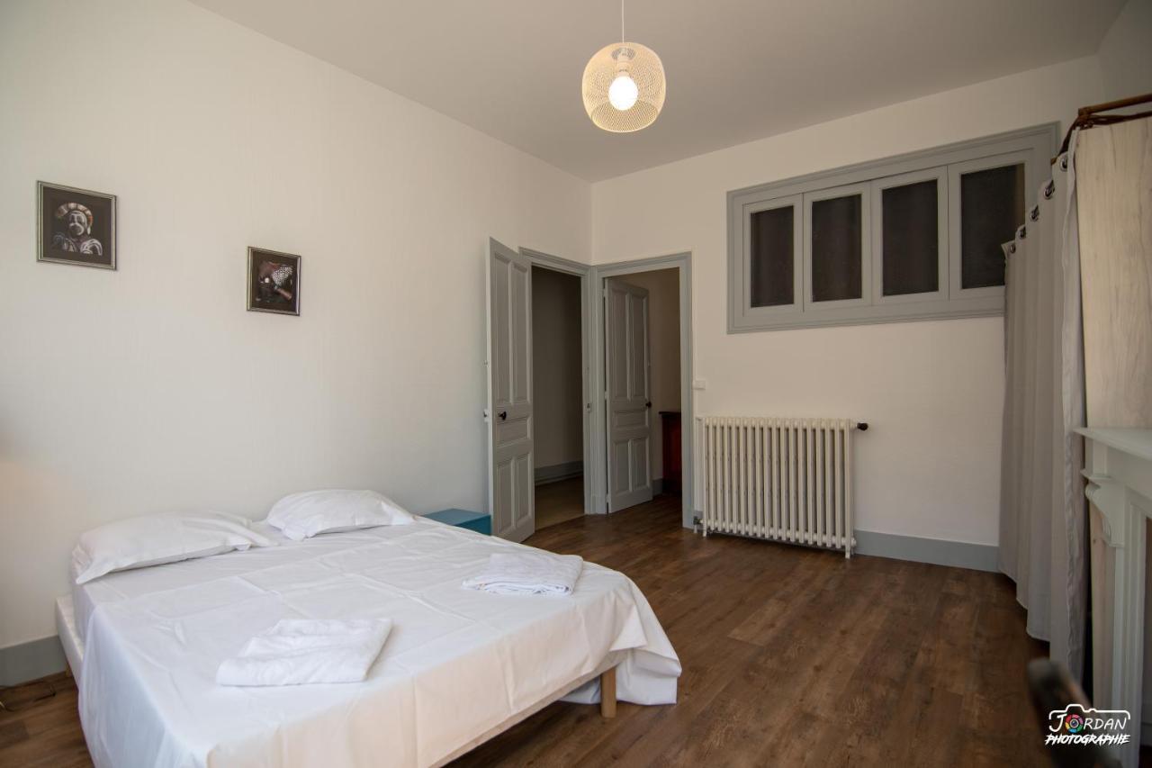Hyper Centre - 3 Chambres - Gare - Wifi - Cosy Bourg-en-Bresse Ngoại thất bức ảnh