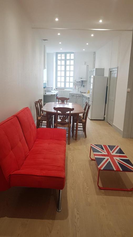 Hyper Centre - 3 Chambres - Gare - Wifi - Cosy Bourg-en-Bresse Ngoại thất bức ảnh