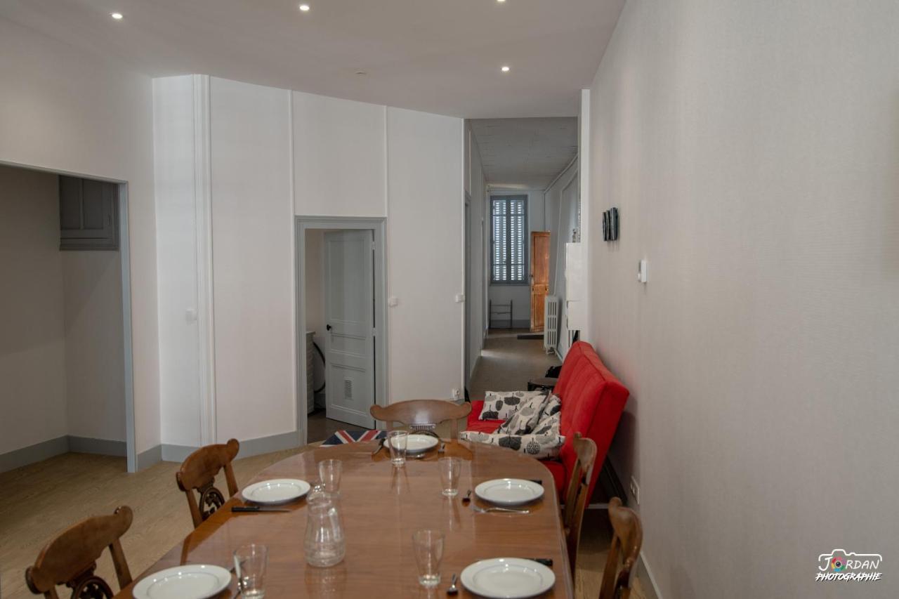 Hyper Centre - 3 Chambres - Gare - Wifi - Cosy Bourg-en-Bresse Ngoại thất bức ảnh