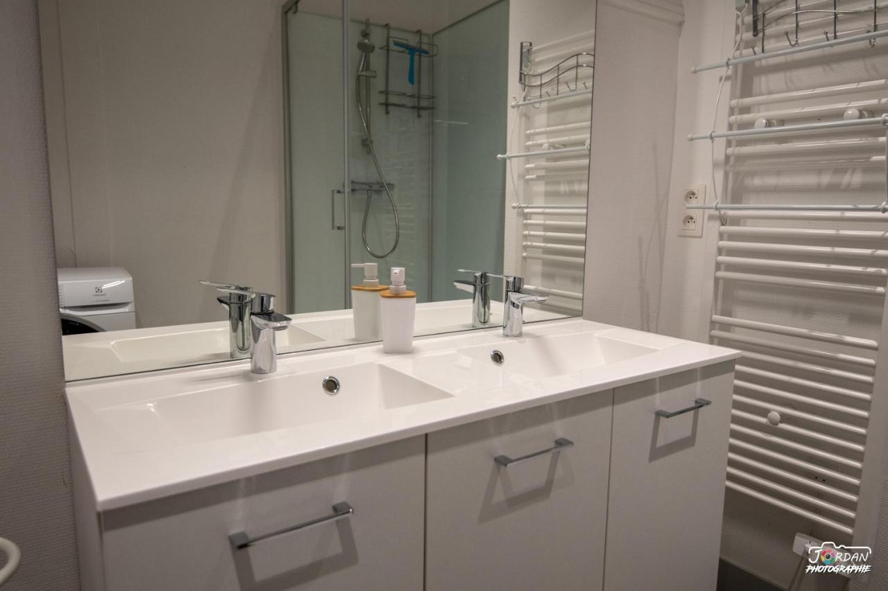 Hyper Centre - 3 Chambres - Gare - Wifi - Cosy Bourg-en-Bresse Ngoại thất bức ảnh