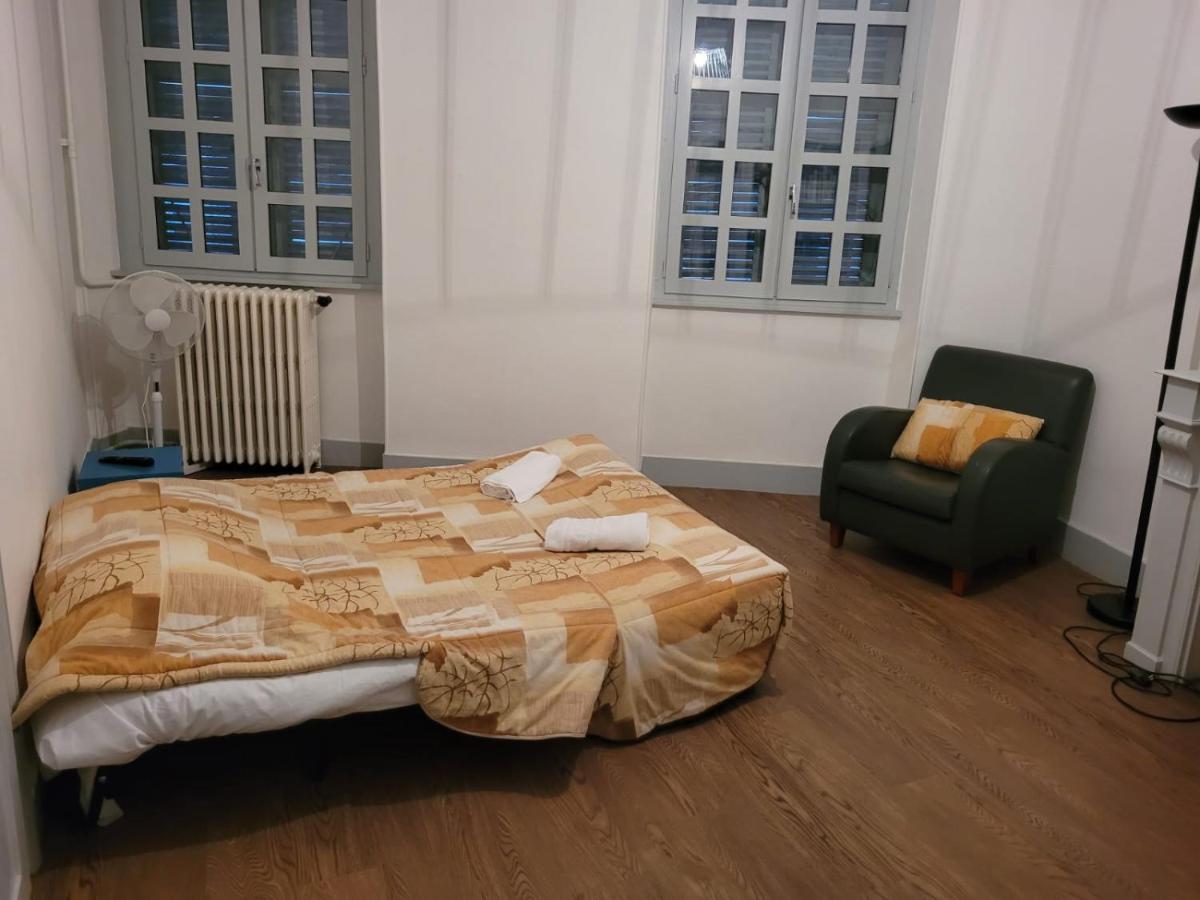 Hyper Centre - 3 Chambres - Gare - Wifi - Cosy Bourg-en-Bresse Ngoại thất bức ảnh